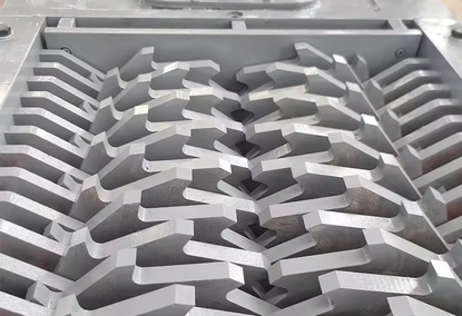 Metal, plastik, ahşap ve cam geri dönüşümü için fabrika parçalayıcı Metal, plastik, ahşap ve cam geri dönüşümü için fabrika parçalayıcı