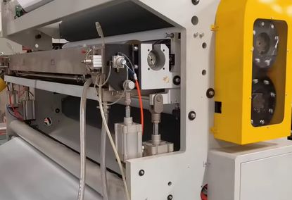 Yüksek Hızlı Tuvalet Kağıdı Yapma Makinesi Yüksek Hızlı Tuvalet Kağıdı Yapma Makinesi